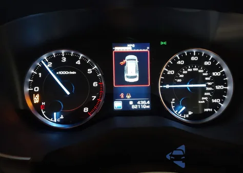 2019 Subaru Ascent Limited z USA, uszkodzony, nr VIN 4S4WMAMD5K3486013